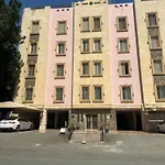 مشرفة الخير غرفة وصالة
